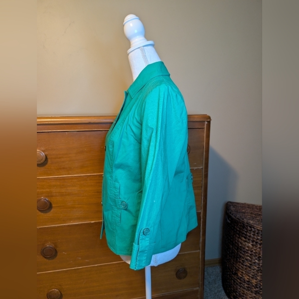 Chico’s Kelly Green 3/4 sleeve Cargo Jacket - Picture 3 of 9